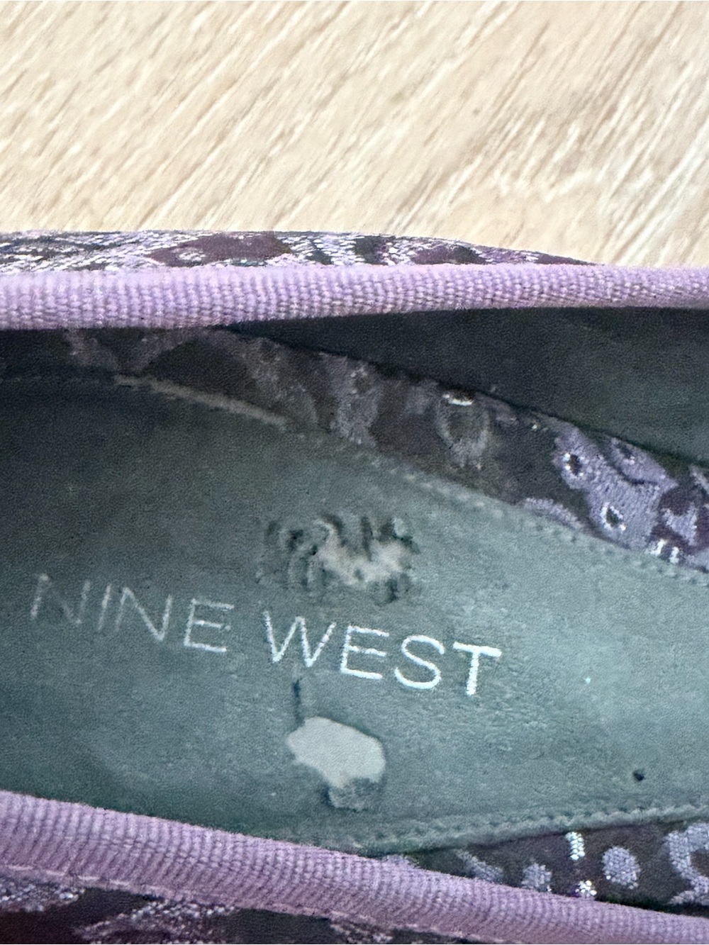 Vintage Nine West Purple Brocade Jeweled Kitten Heels Y2K Grandma Core Sz 8.5M - Picture 8 of 8